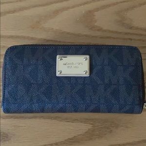 Michael Kors wallet